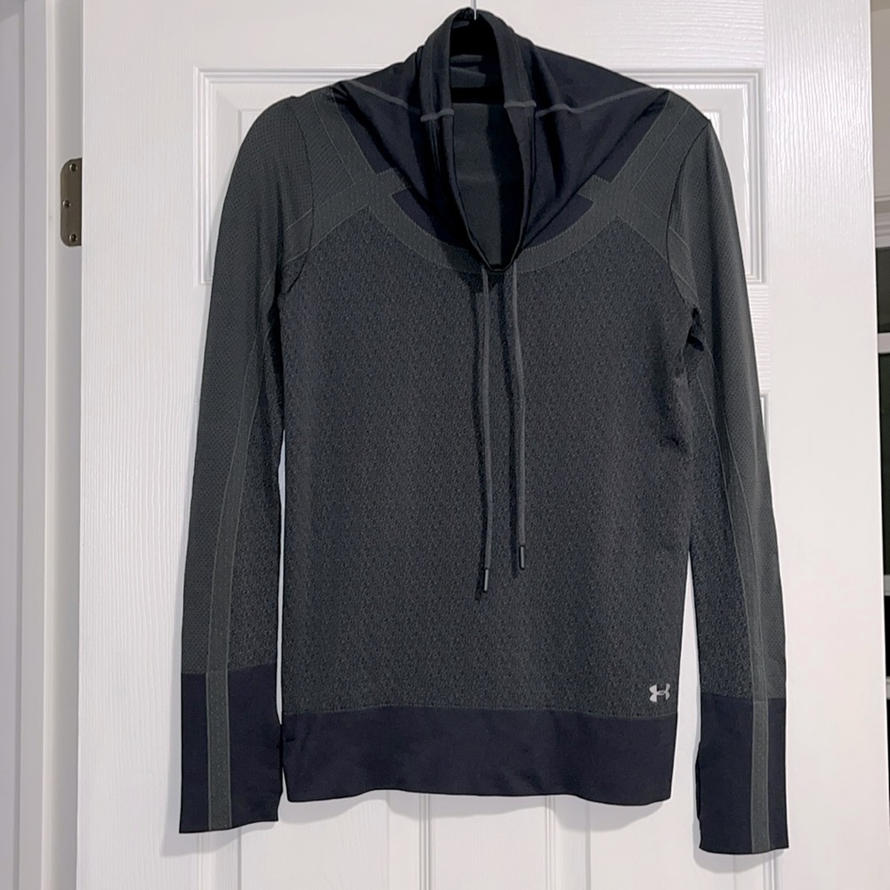 NWOT Under Armour Heatgear Threadborne Seamless Fitted Funnel Neck Pullover Sz S